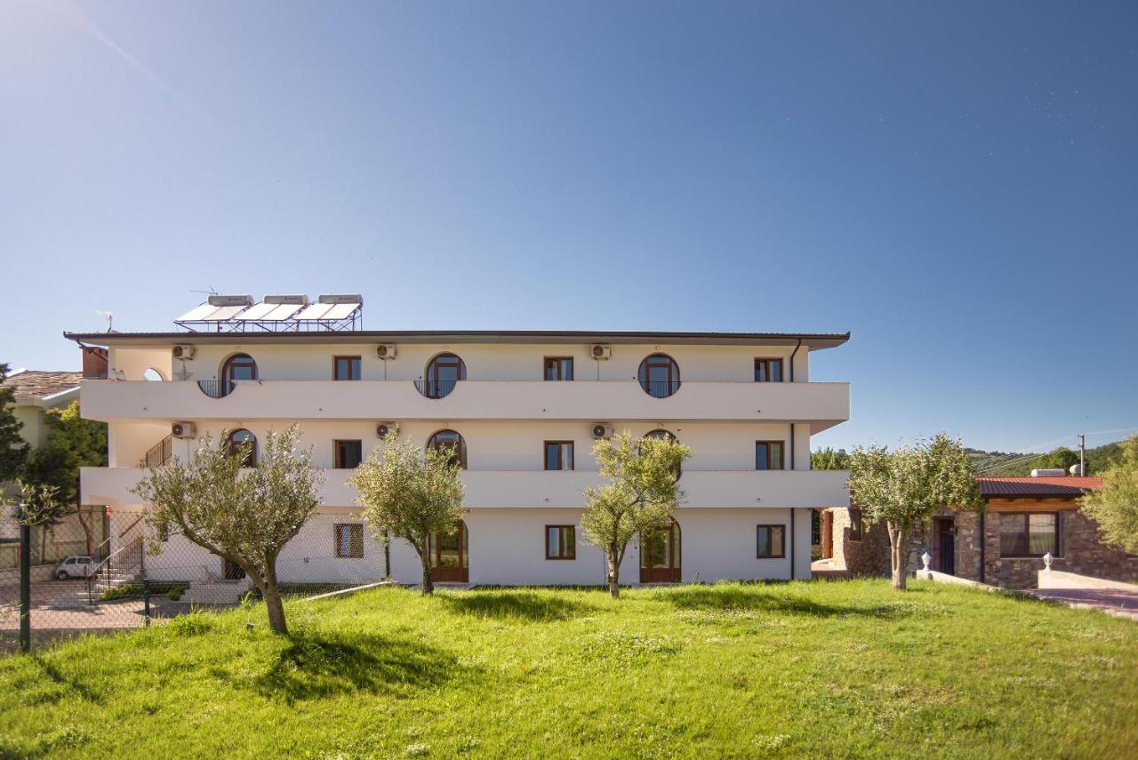 Hotel San Pietro Martin Fushe-Drac Extérieur photo