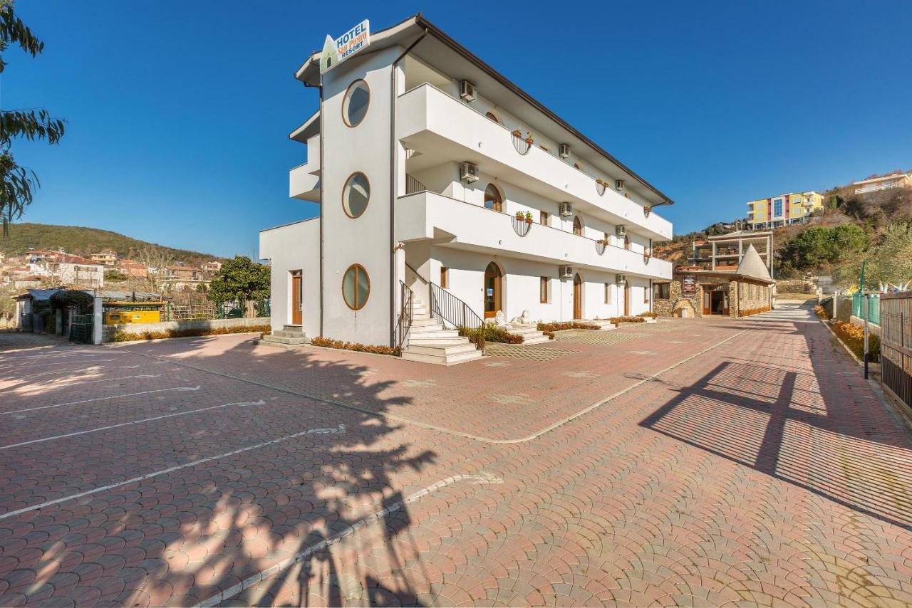 Hotel San Pietro Martin Fushe-Drac Extérieur photo